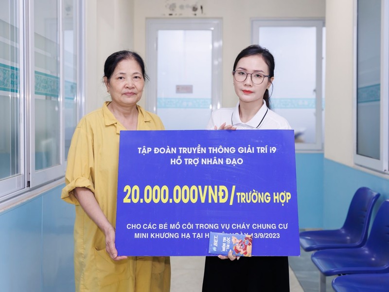 Quá trình tải xuống tệp APK mb66